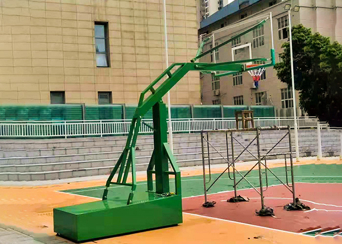 移動籃球架